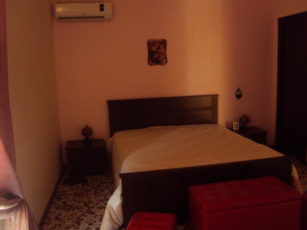 Il Mirto E La Rosa Bed & Breakfast Agrigento Ruang foto