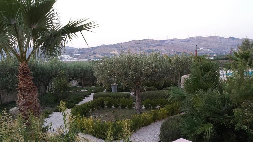 Il Mirto E La Rosa Bed & Breakfast Agrigento Bagian luar foto